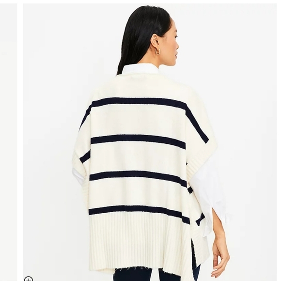 LOFT Striped Modern White & Black Poncho NWT size XS/S - Picture 3 of 4